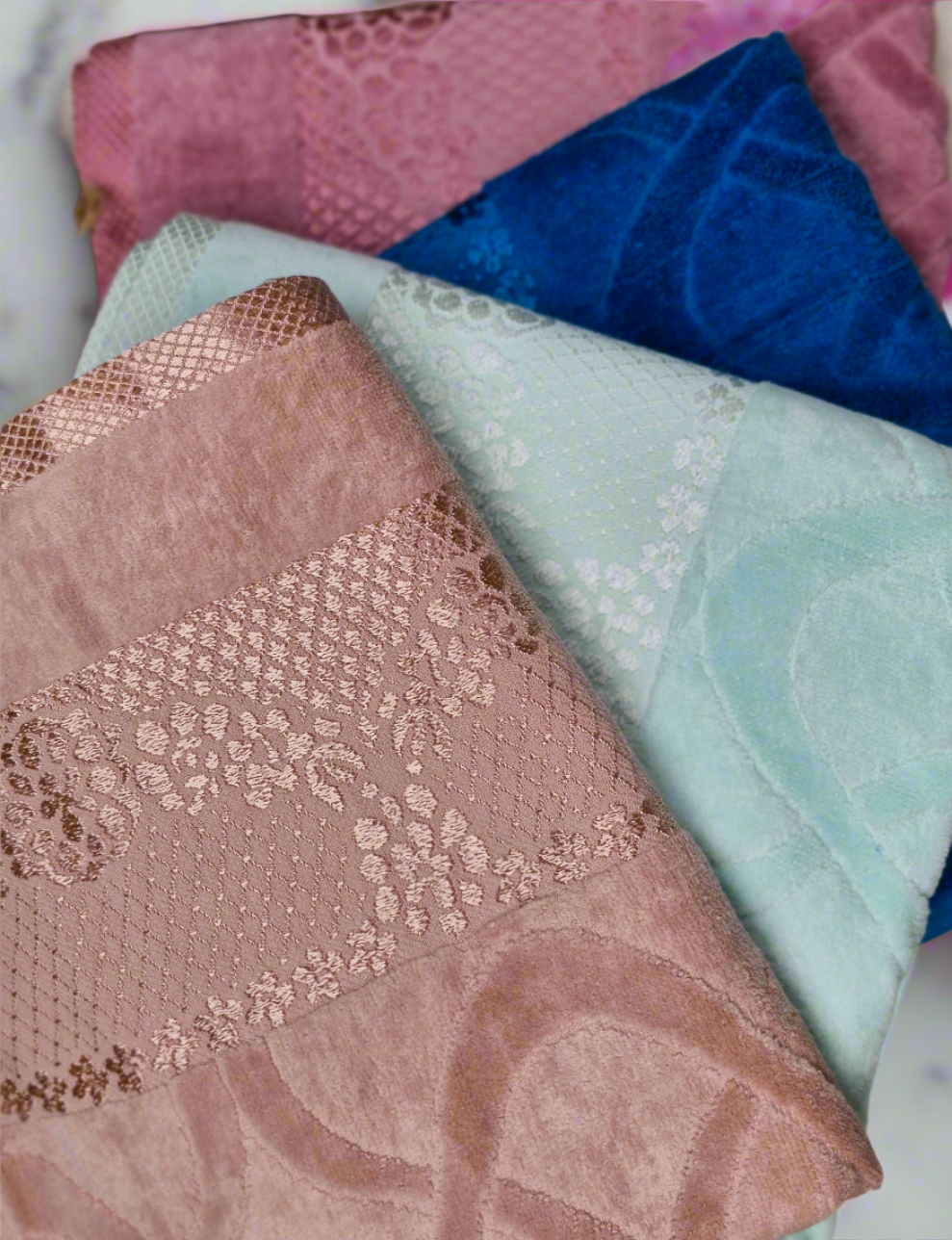 Grace Velvet Towel Set
